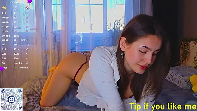 Snapshot of TinyMollys chatting on 03-12-26, 02:12 TinyMollys online show from 03-12-26, 02:12