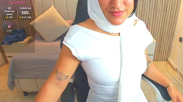 Aziz daud online show from 10-17-25, 02:30