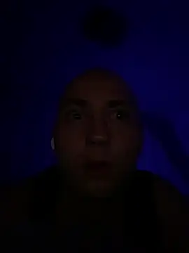 Snapshot of BJoseDYoun5 chatting on 10-17-25, 11:07 BJoseDYoun5 online show from 10-17-25, 11:07
