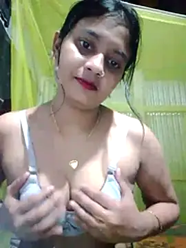 Snapshot of sexylive1100 chatting on 11-04-25, 10:09 sexylive1100 online show from 11-04-25, 10:09