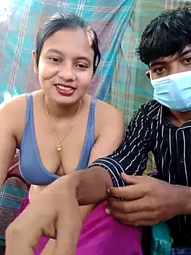 Snapshot of sexylive1100 chatting on 11-16-25, 02:39 sexylive1100 online show from 11-16-25, 02:39