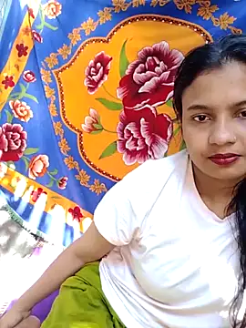 Snapshot of sexylive1100 chatting on 11-28-25, 05:21 sexylive1100 online show from 11-28-25, 05:21