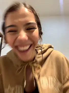 MiaaCute- online show from 03-10-26, 09:53