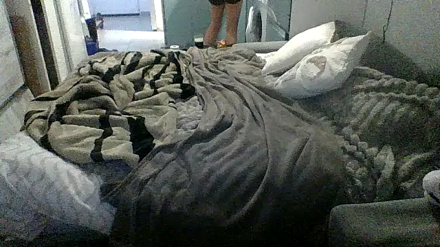 Snapshot of Lolaaa17740 chatting on 11-30-25, 10:14 Lolaaa17740 online show from 11-30-25, 10:14