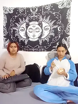 emily n abby online show from 02-24-26, 01:31