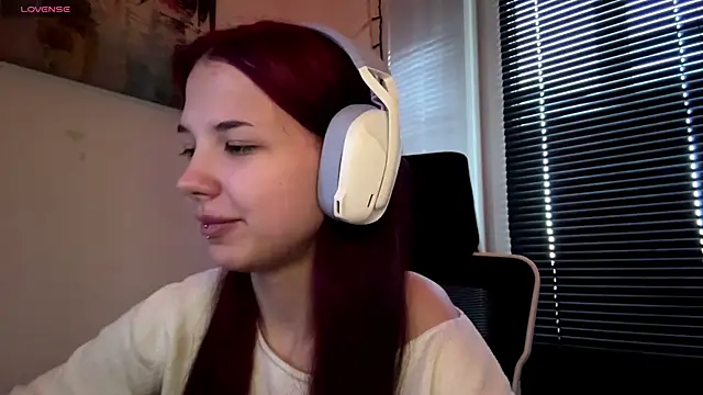 HanaMantanaDell online show from 04-18-26, 03:05