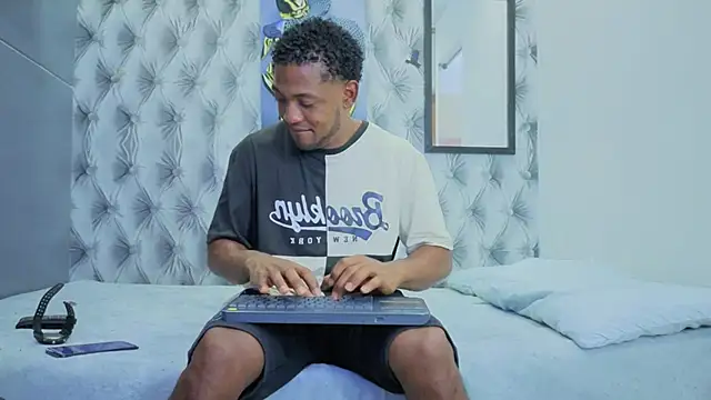 Stevenbrand online show from 11-11-25, 06:41