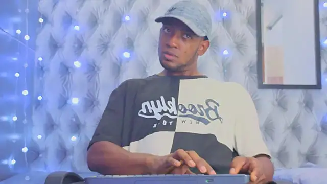 Stevenbrand online show from 11-28-25, 06:43