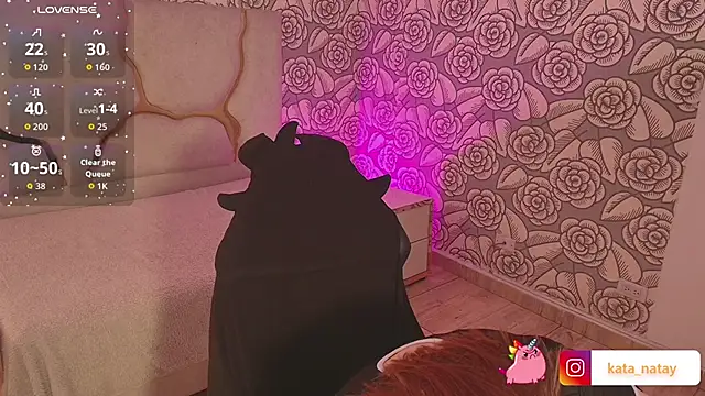 Snapshot of KATANA_TAY chatting on 12-04-25, 11:52 KATANA TAY online show from 12-04-25, 11:52