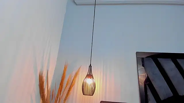 Amelia Brixton online show from 02-18-26, 05:58