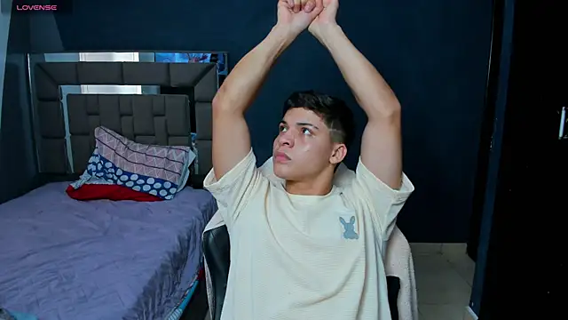 baby david 03 online show from 04-18-26, 10:21