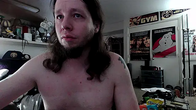 biggerisbetter12 online show from 10-31-25, 07:48