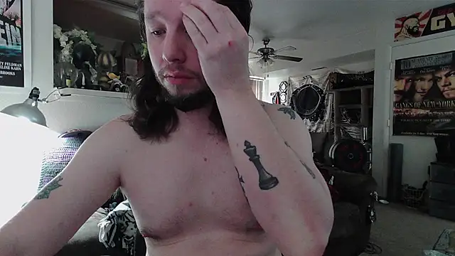 biggerisbetter12 online show from 03-12-26, 08:48