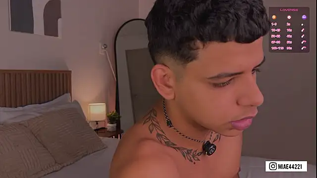 Little Emma 11 online show from 03-03-26, 12:11