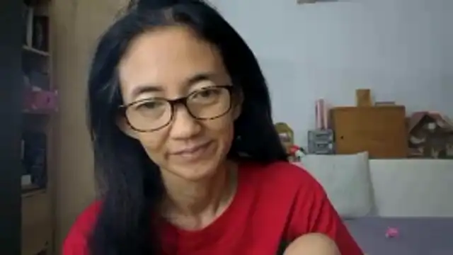 Snapshot of princessD077 chatting on 03-08-26, 05:17 princessD077 online show from 03-08-26, 05:17