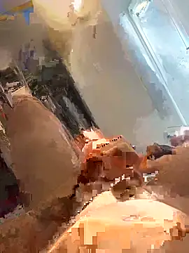 Masduroquetu online show from 10-31-25, 04:19