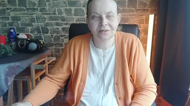 Diamond Bite online show from 11-29-25, 08:50