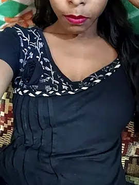 Itz Aisha   online show from 07-12-26, 06:48