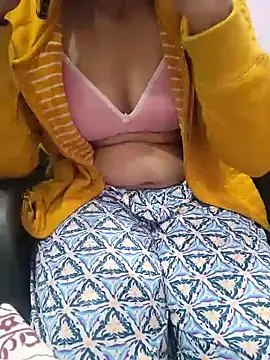 Mango Fruty online show from 12-14-25, 03:34