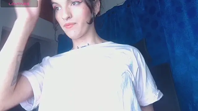 Scarlett crastrawberry online show from 10-26-25, 06:03