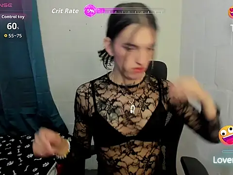 Scarlett crastrawberry online show from 05-20-26, 12:44