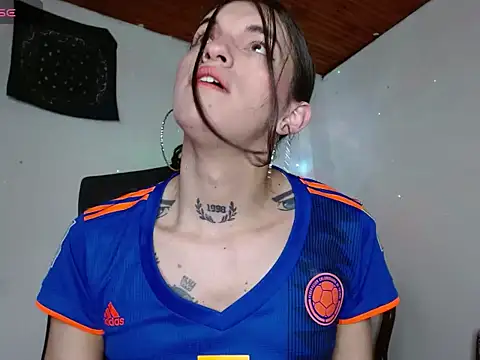 Snapshot of Scarlett_crastrawberry chatting on 07-07-26, 02:43 Scarlett crastrawberry online show from 07-07-26, 02:43