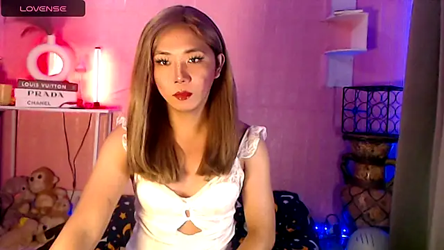 Snapshot of Katesy12 chatting on 06-14-26, 09:28 Katesy12 online show from 06-14-26, 09:28