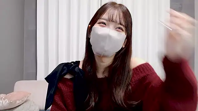 LOVE MIREI LOVE online show from 11-20-25, 11:32