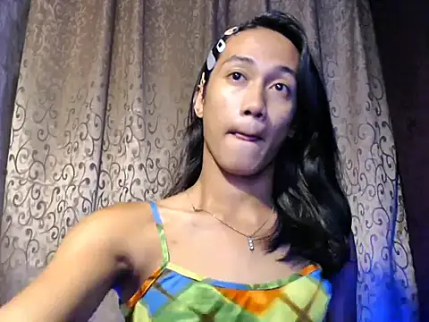 taylaxuxu online show from 11-12-25, 09:47