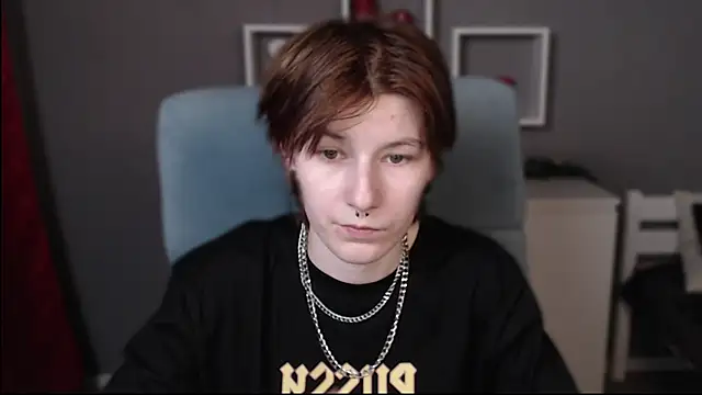 guitarandangell online show from 11-15-25, 06:44