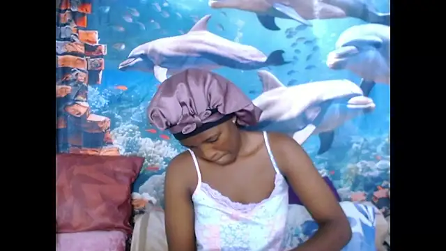 AfricanBarbiee69 online show from 02-21-26, 07:37