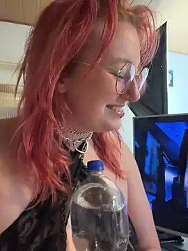 Snapshot of Onlymiasophie chatting on 11-23-25, 06:08 Onlymiasophie online show from 11-23-25, 06:08