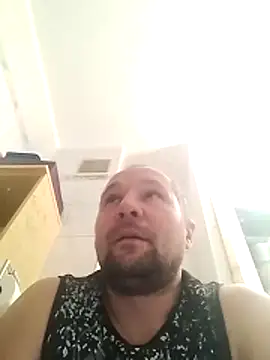 Snapshot of Berghochzugfahrt chatting on 11-30-25, 04:00 Berghochzugfahrt online show from 11-30-25, 04:00