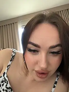 Snapshot of KiraSunshine chatting on 01-17-26, 03:00 KiraSunshine online show from 01-17-26, 03:00