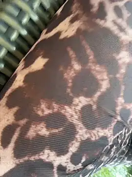 Snapshot of KiraSunshine chatting on 02-03-26, 02:53 KiraSunshine online show from 02-03-26, 02:53