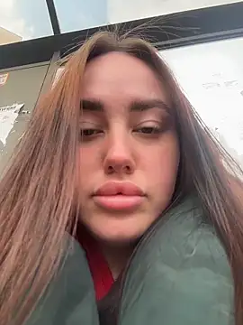 KiraSunshine online show from 04-11-26, 05:56