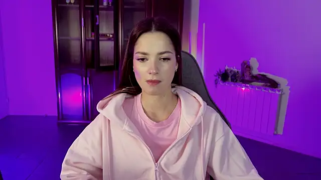 Snapshot of KiraVair chatting on 12-03-25, 01:09 KiraVair online show from 12-03-25, 01:09