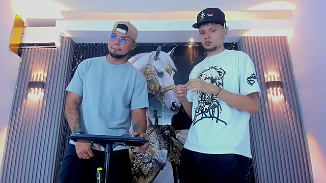 handsome boys22 online show from 12-02-25, 11:59