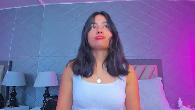 ViolettRouse online show from 02-02-26, 04:49