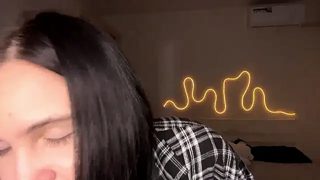 MyraLitterers online show from 02-11-26, 04:45