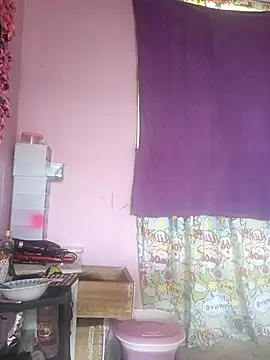 Snapshot of Kailyyhot chatting on 11-13-25, 05:34 Kailyyhot online show from 11-13-25, 05:34