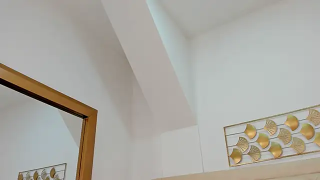 lucia lorenz online show from 02-05-26, 11:26