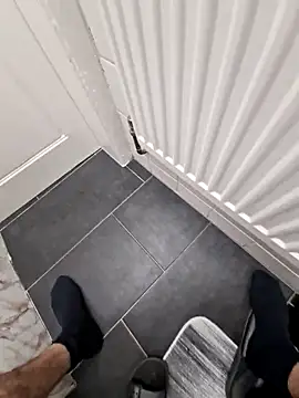 16enes16 online show from 10-26-25, 11:05