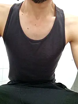 16enes16 online show from 11-04-25, 03:33