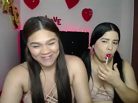 2moons full of love online show from 02-15-26, 07:51