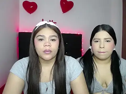 2moons full of love online show from 02-17-26, 05:26