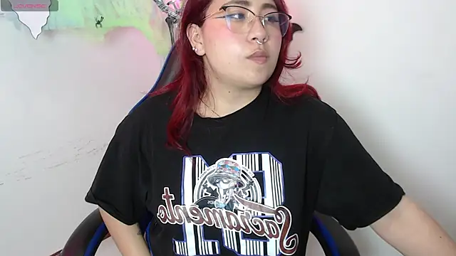 littlee red online show from 11-05-25, 08:09