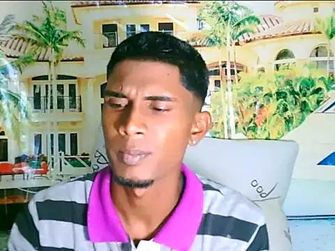 Snapshot of IndianThuggin chatting on 10-18-25, 04:52 IndianThuggin online show from 10-18-25, 04:52