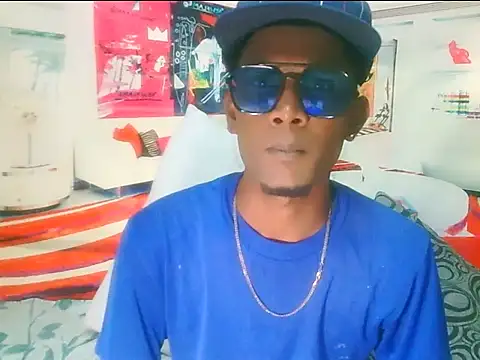 Snapshot of IndianThuggin chatting on 10-20-25, 05:46 IndianThuggin online show from 10-20-25, 05:46