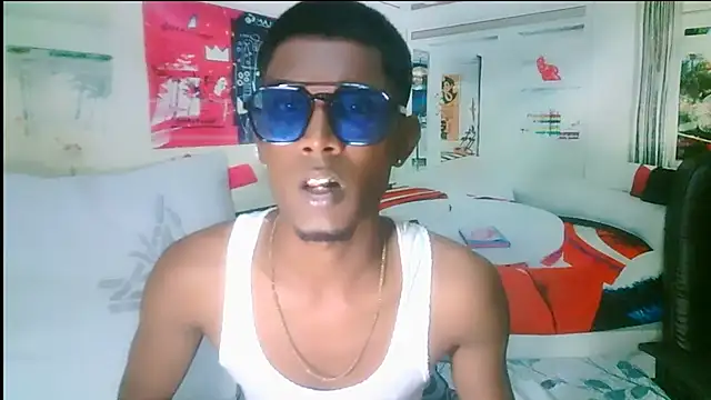 Snapshot of IndianThuggin chatting on 10-21-25, 06:19 IndianThuggin online show from 10-21-25, 06:19